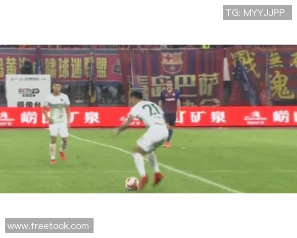 打工的足球明星揭晓他在赛场之外的奋斗故事令人感动