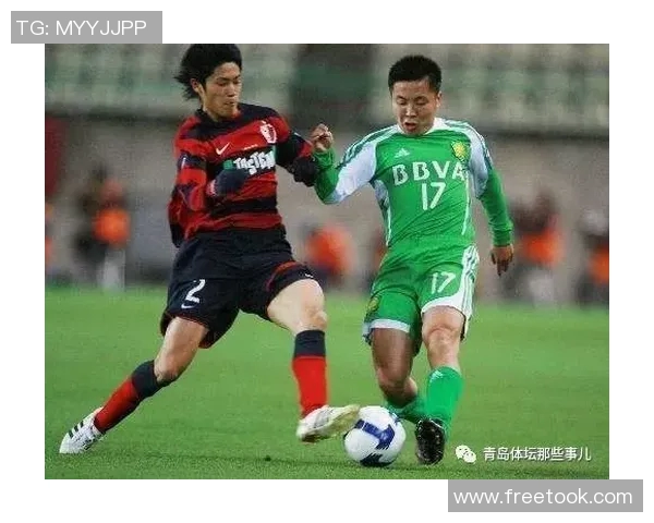 身高超过190厘米的足球明星们如何在赛场上展现他们的优势与魅力