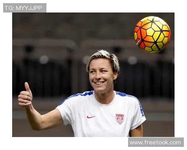 适合足球明星风格的女生短发发型推荐与搭配技巧